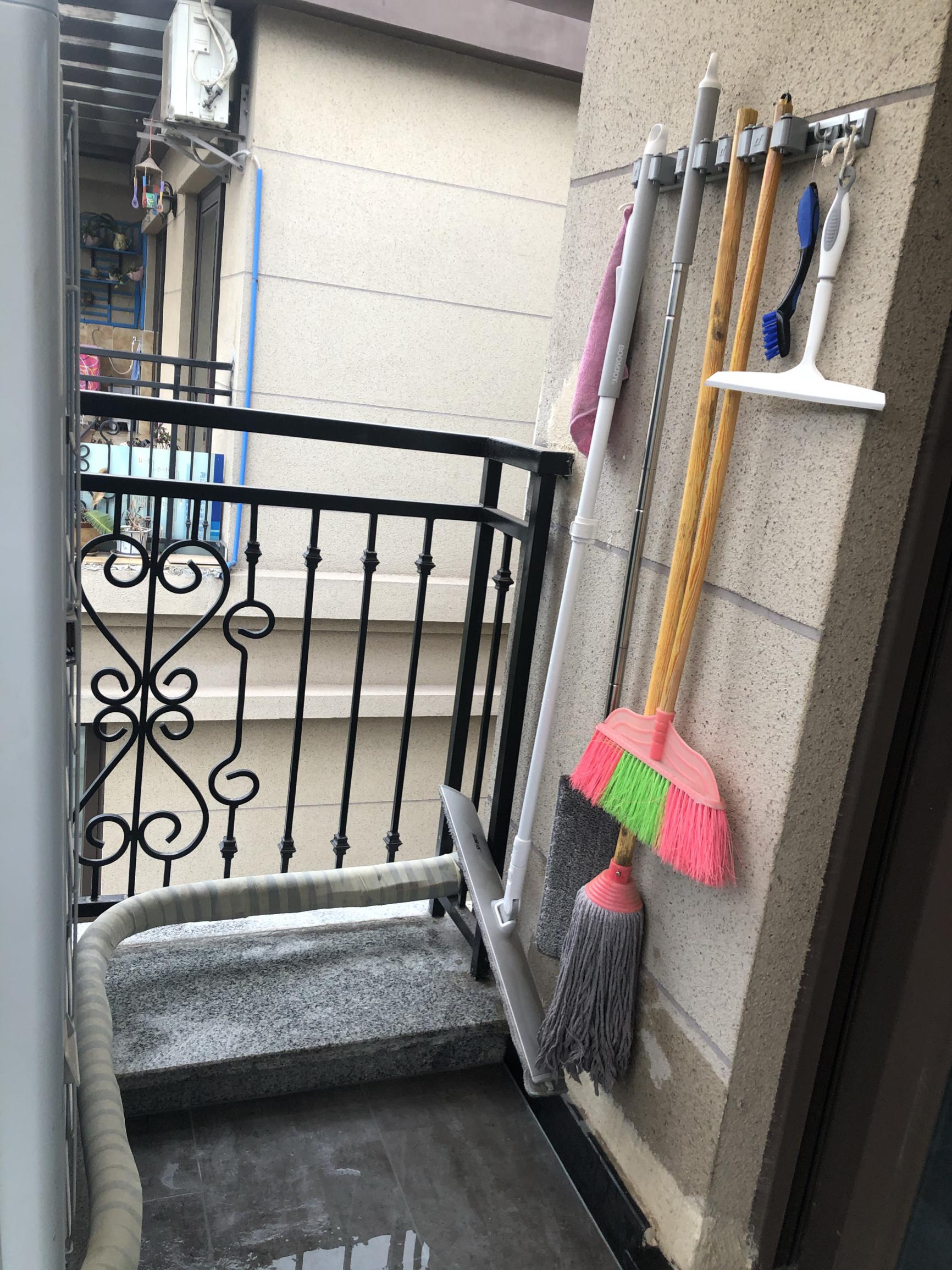 收納工具掛（guà）架使用展示