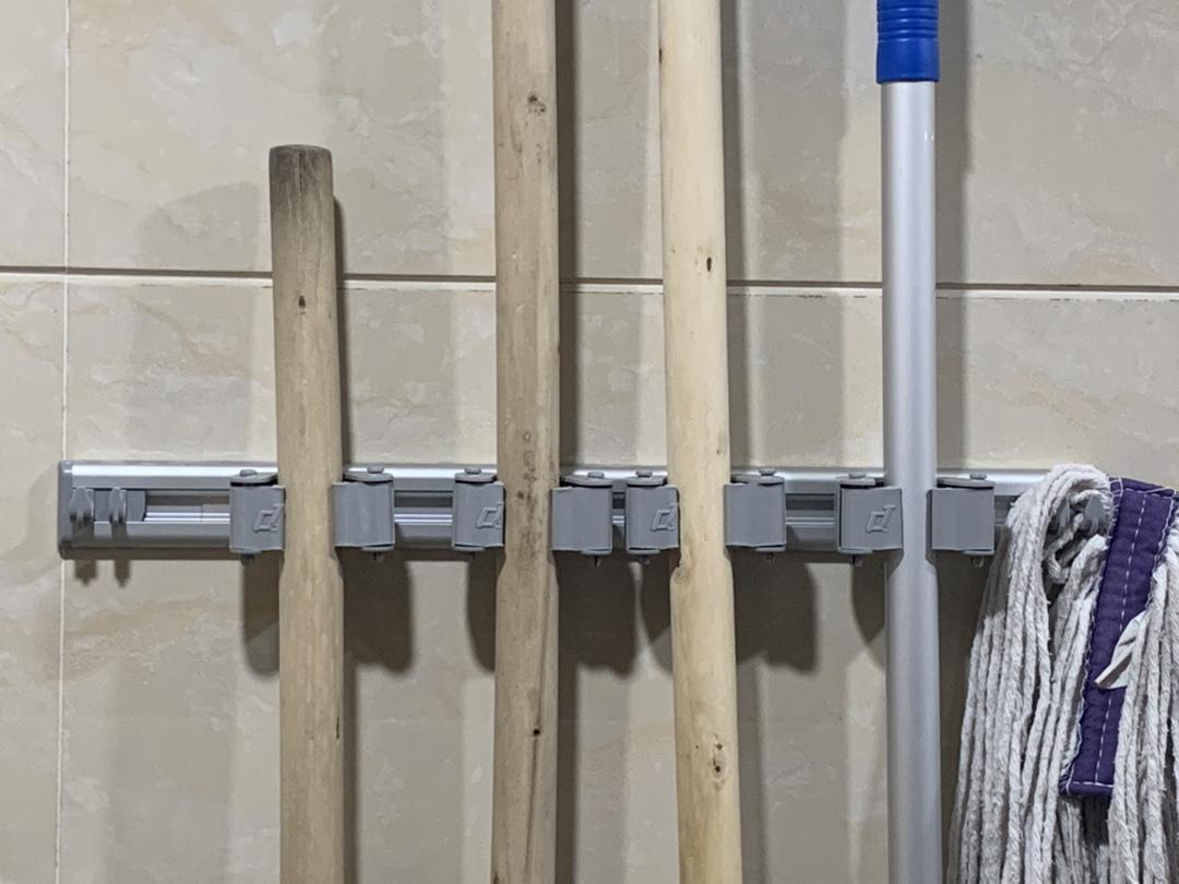 收納（nà）工具掛架使用展示