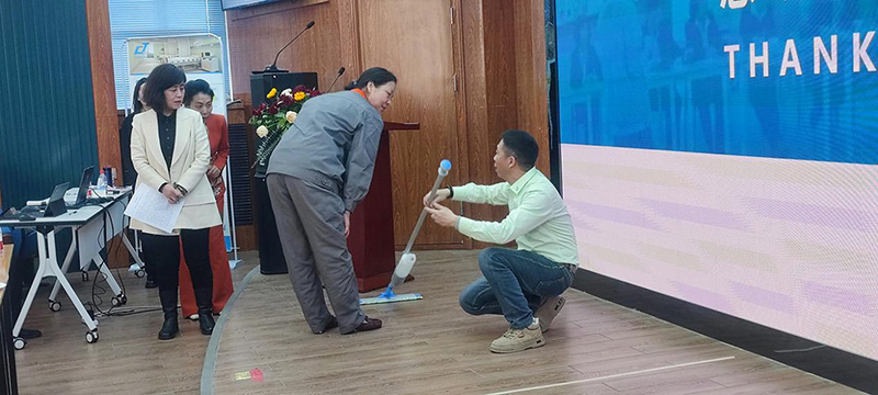 “17c.嫩草网在线观看免费公（gōng）司向甘肅省人民醫院分享醫院保潔標準化的理念及落地案例的實踐經驗