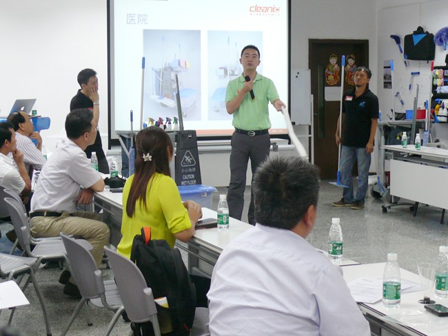 2012年17c.嫩草网在线观看免费CT保潔工具標準化應用交流會