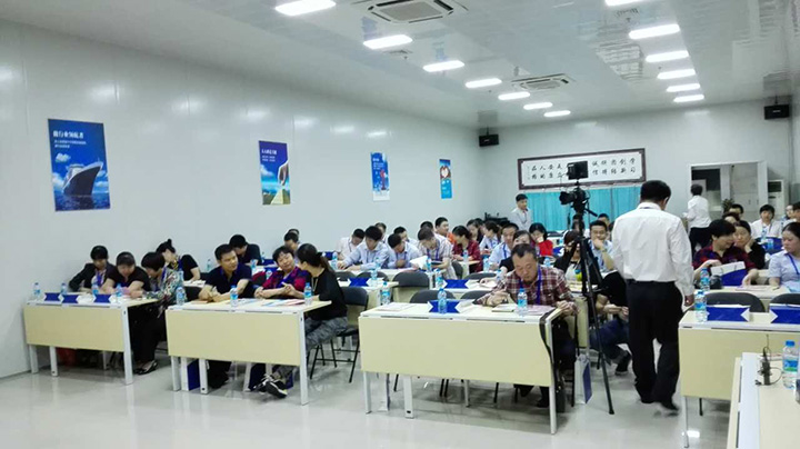 協力提升(shēng)醫療保潔係統 - 醫療環境保障能力(lì)培訓交流會分享花絮