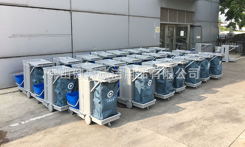 廣州白（bái）雲國際機場新一批清潔設備全部到位