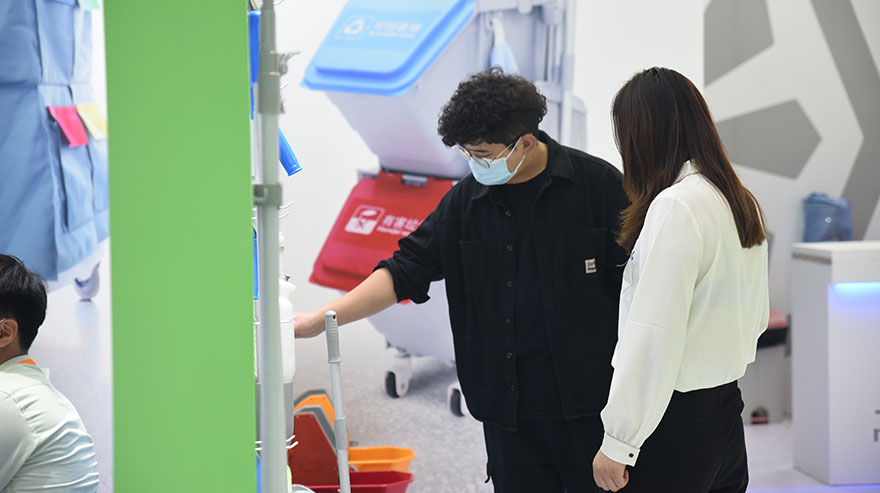 【花絮】第二十八屆廣州酒店用品展覽會正式開幕，17c.嫩草网在线观看免费清潔設備閃亮登場