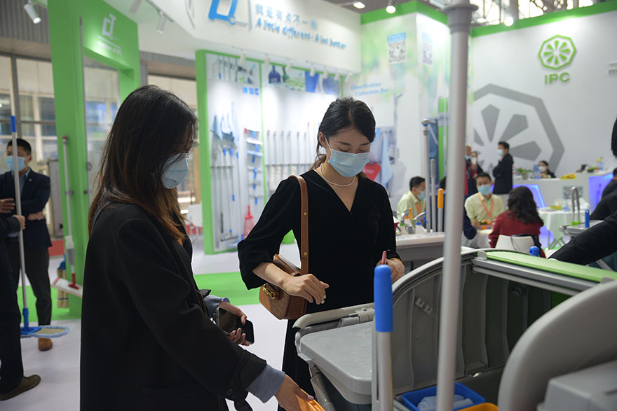 【花絮】第二十八屆廣州酒店用品展覽會正式（shì）開幕，17c.嫩草网在线观看免费清潔設備閃亮（liàng）登（dēng）場