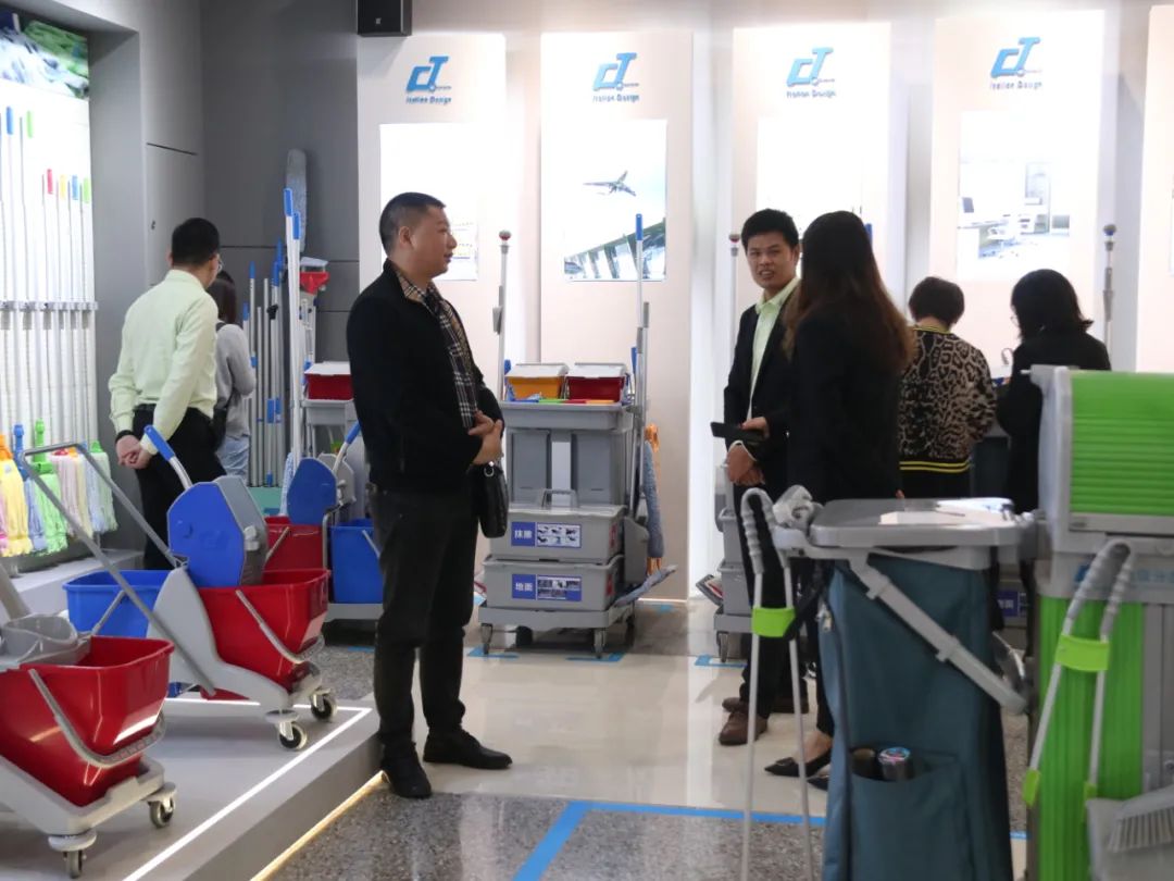 新環境·新形勢·新突破——202117c.嫩草网在线观看免费經銷商交（jiāo）流會（huì）成功舉辦