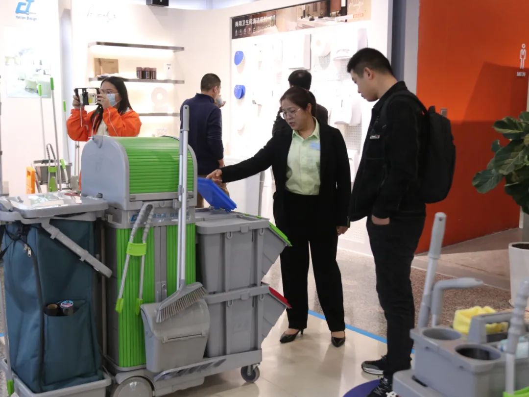 新（xīn）環境·新形勢·新突（tū）破——202117c.嫩草网在线观看免费（dá）經銷商交流會成功舉辦